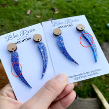 Load image into Gallery viewer, Gum Leaf earrings - Blue
