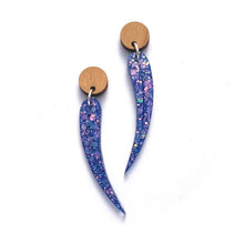 Load image into Gallery viewer, Gum Leaf earrings - Blue
